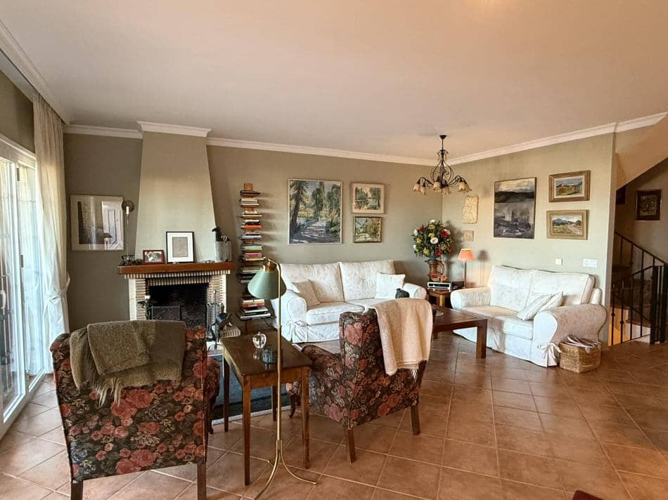 3 camera da letto Casa in vendita in Velez-Malaga con piscina garage - 540.000 € (Rif: 9313994)