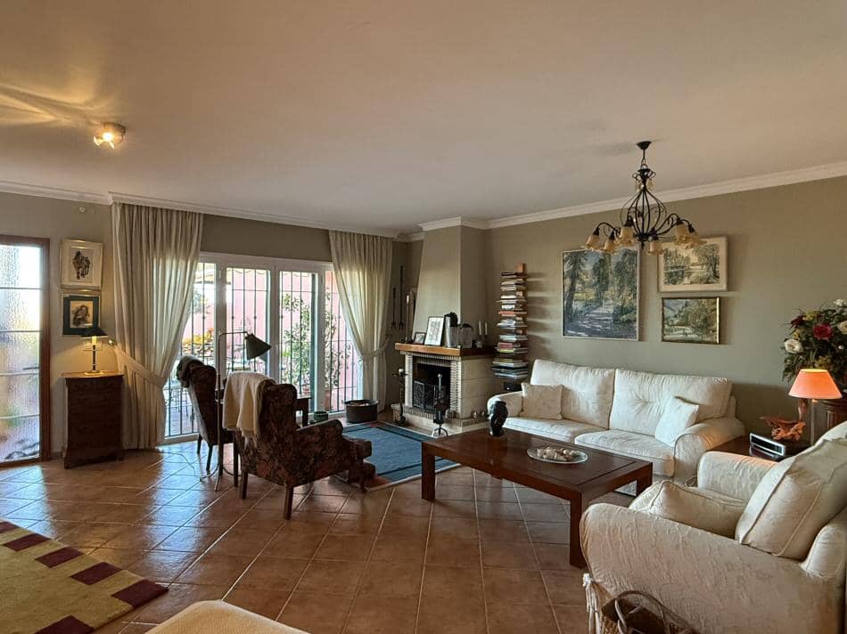 3 camera da letto Casa in vendita in Velez-Malaga con piscina garage - 540.000 € (Rif: 9313994)