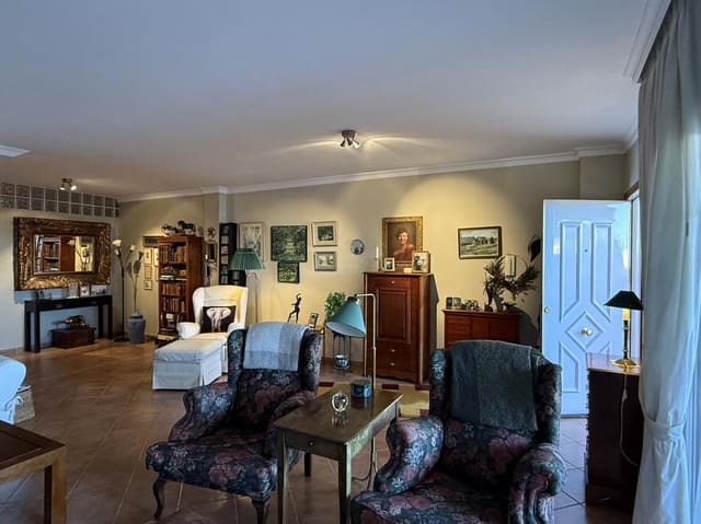 3 camera da letto Casa in vendita in Vélez-Málaga con piscina garage - 540.000 € (Rif: 9313994)