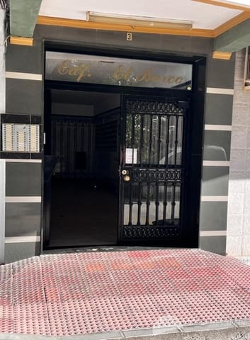 3 bedroom Apartment for sale in Torre del Mar, Vélez-Málaga - € 240,000 (Ref: 9426575)