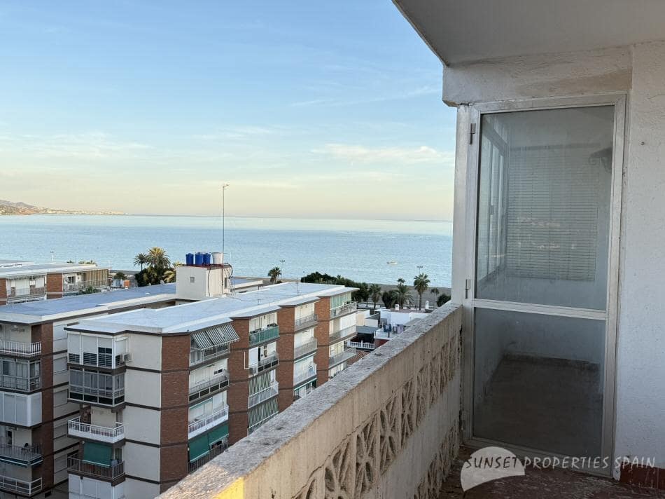 3 bedroom Apartment for sale in Torre del Mar - € 240,000 (Ref: 9426575)