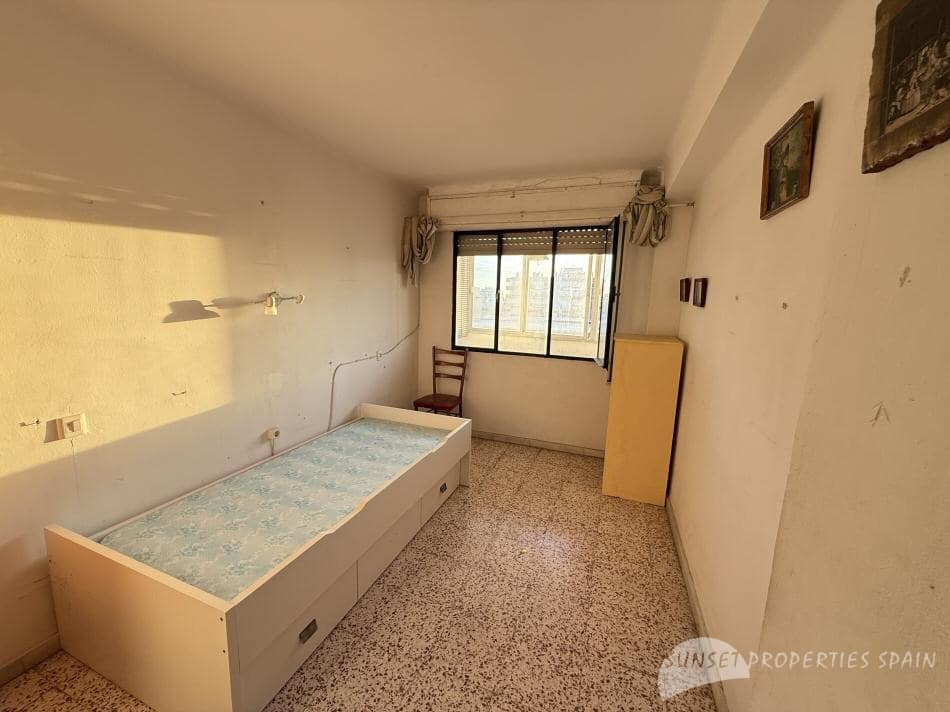 3 bedroom Apartment for sale in Torre del Mar - € 240,000 (Ref: 9426575)