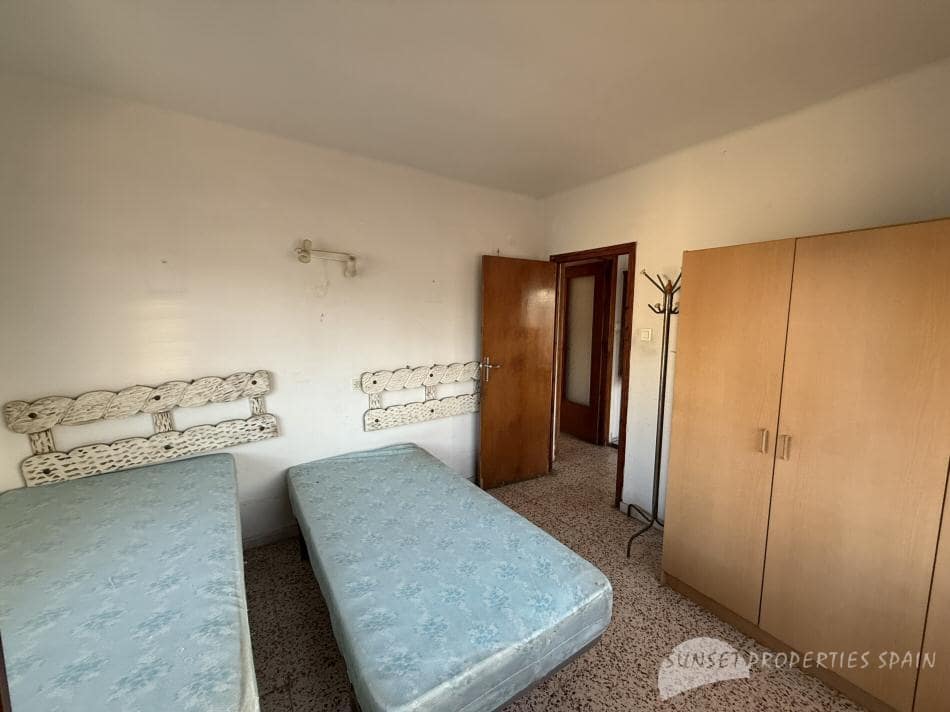 3 bedroom Apartment for sale in Torre del Mar - € 240,000 (Ref: 9426575)