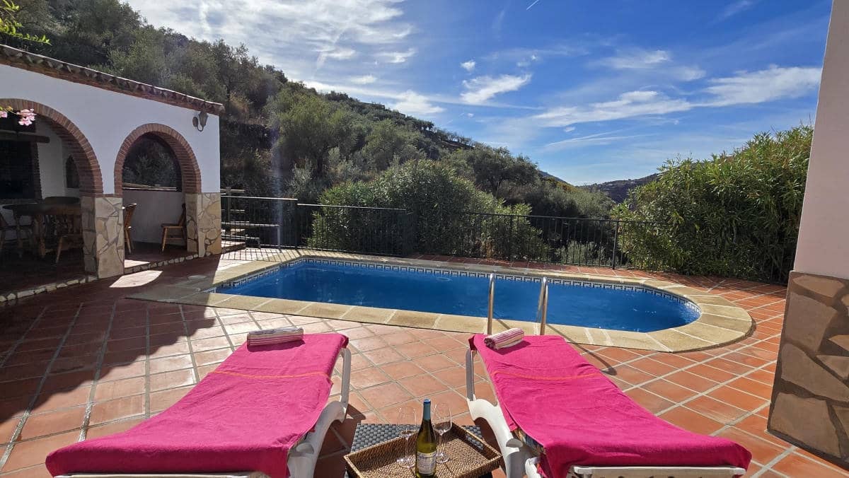 3 Zimmer Villa zu verkaufen in Competa mit Pool - 350.000 € (Ref: 9466114)