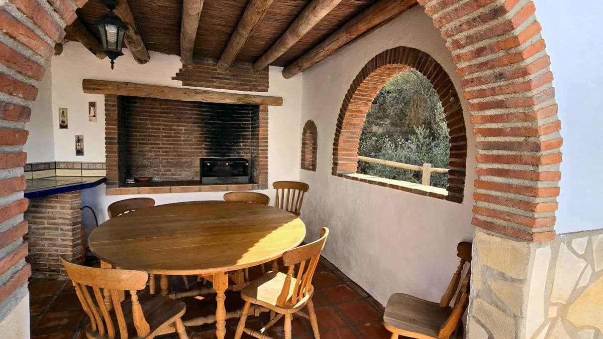 3 Zimmer Villa zu verkaufen in Competa mit Pool - 350.000 € (Ref: 9466114)