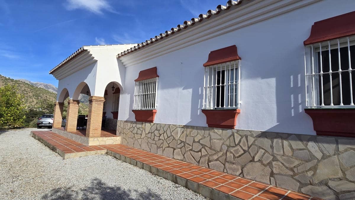 3 Zimmer Villa zu verkaufen in Competa mit Pool - 350.000 € (Ref: 9466114)