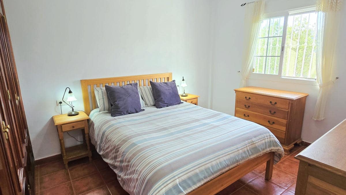 3 Zimmer Villa zu verkaufen in Competa mit Pool - 350.000 € (Ref: 9466114)