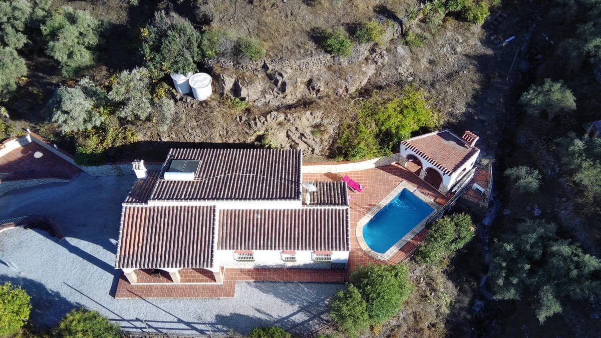 3 Zimmer Villa zu verkaufen in Competa mit Pool - 350.000 € (Ref: 9466114)