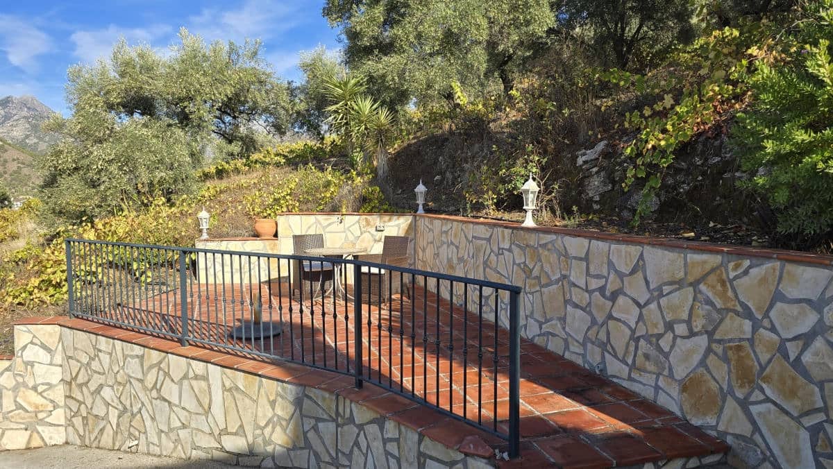 3 Zimmer Villa zu verkaufen in Competa mit Pool - 350.000 € (Ref: 9466114)