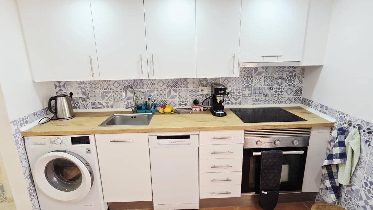 3 bedroom Townhouse for sale in Canillas de Albaida - € 145,000 (Ref: 9506217)