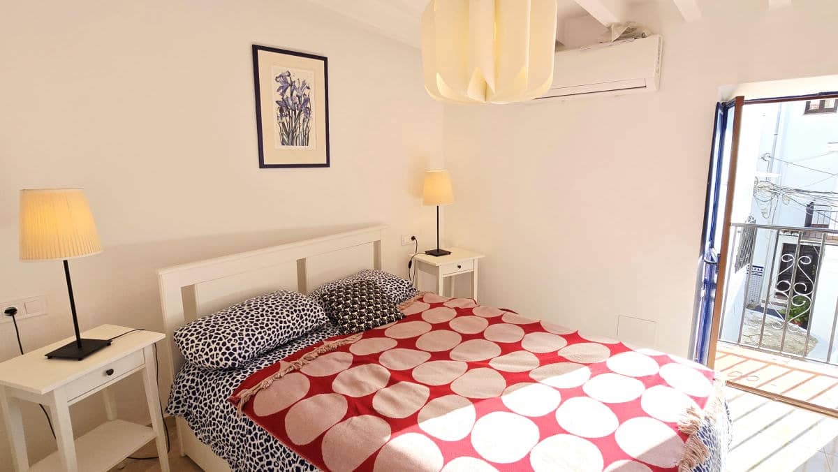 3 bedroom Townhouse for sale in Canillas de Albaida - € 145,000 (Ref: 9506217)