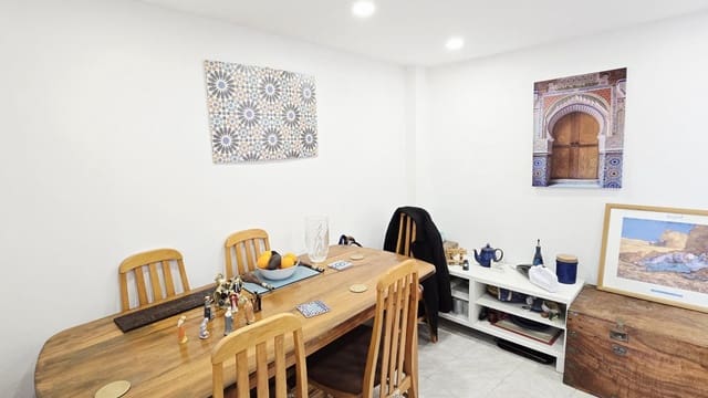 3 bedroom Townhouse for sale in Canillas de Albaida - € 145,000 (Ref: 9506217)