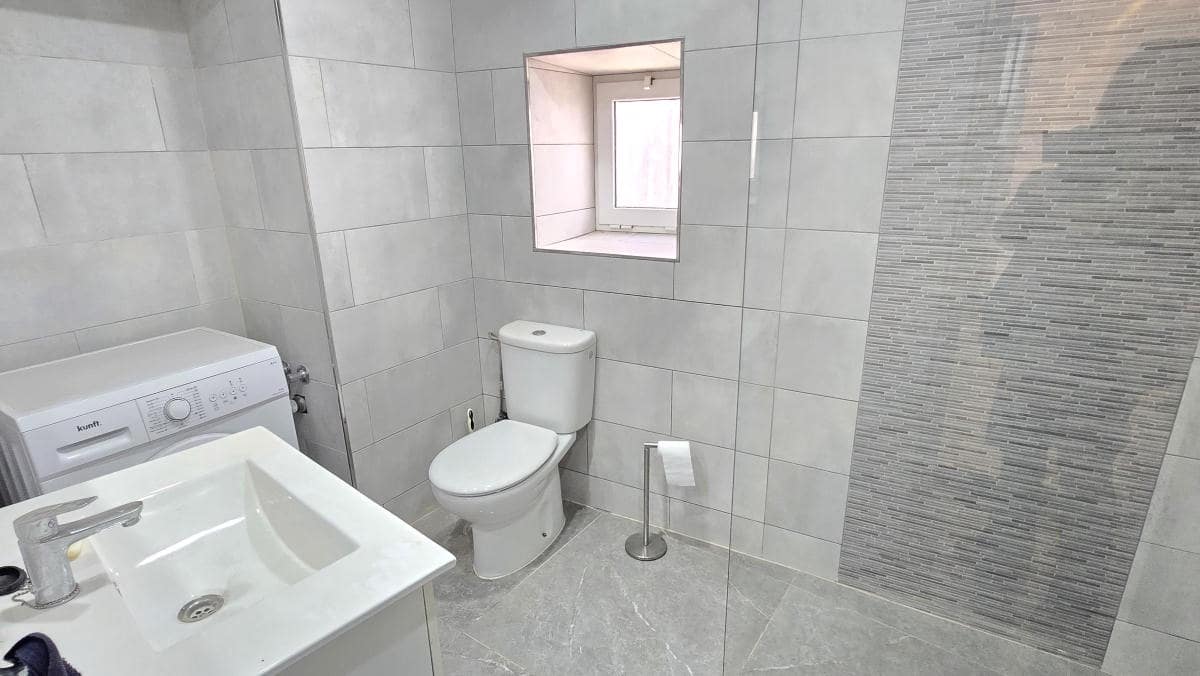 3 bedroom Townhouse for sale in Canillas de Aceituno - € 145,000 (Ref: 9506221)