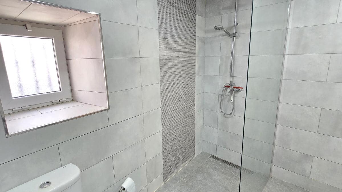 3 bedroom Townhouse for sale in Canillas de Aceituno - € 145,000 (Ref: 9506221)