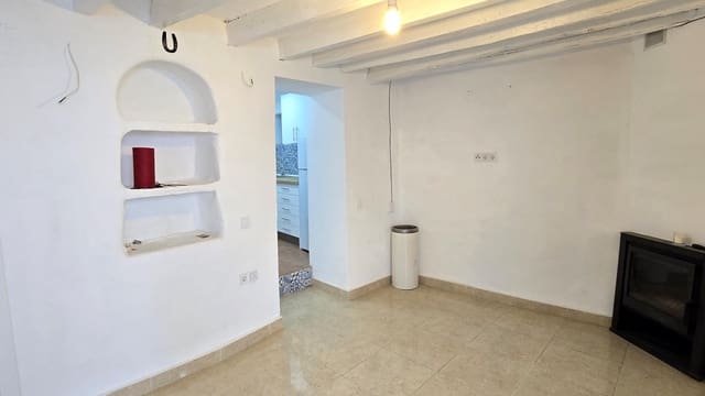 3 makuuhuone Omakotitalo myytävänä paikassa Canillas de Aceituno - 145 000 € (Ref: 9506221)