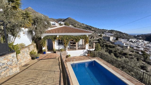 5 bedroom Villa for sale in Cómpeta with pool garage - € 575,000 (Ref: 9506319)
