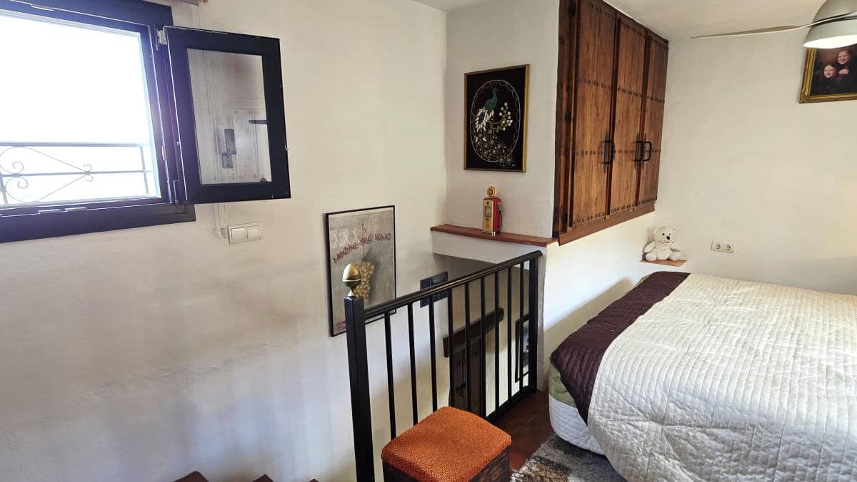 4 bedroom Finca/Country House for sale in Competa with pool garage - € 475,000 (Ref: 9759539)