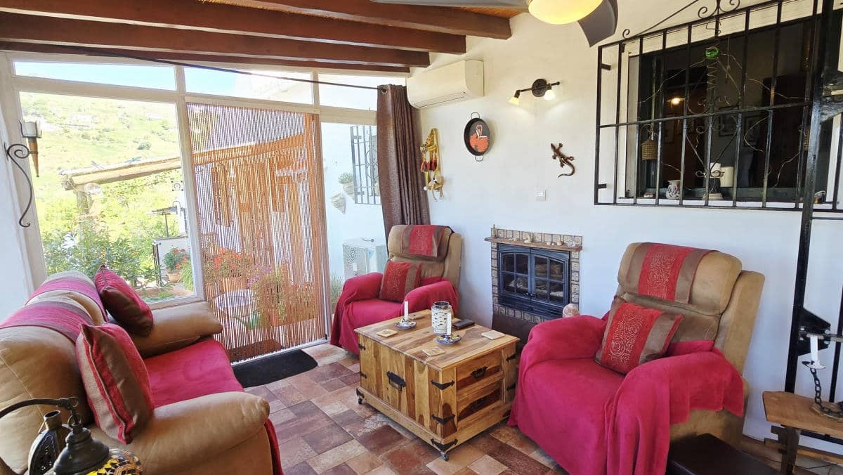 4 bedroom Finca/Country House for sale in Competa with pool garage - € 475,000 (Ref: 9759539)