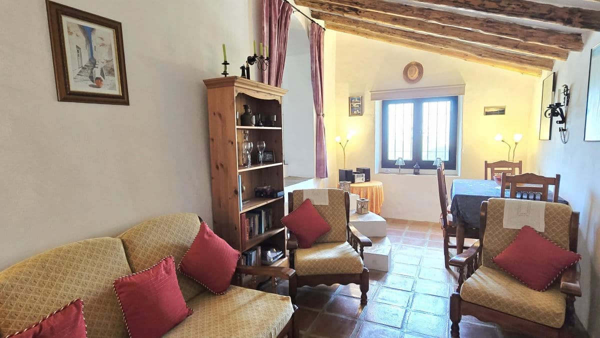 4 bedroom Finca/Country House for sale in Competa with pool garage - € 475,000 (Ref: 9759539)