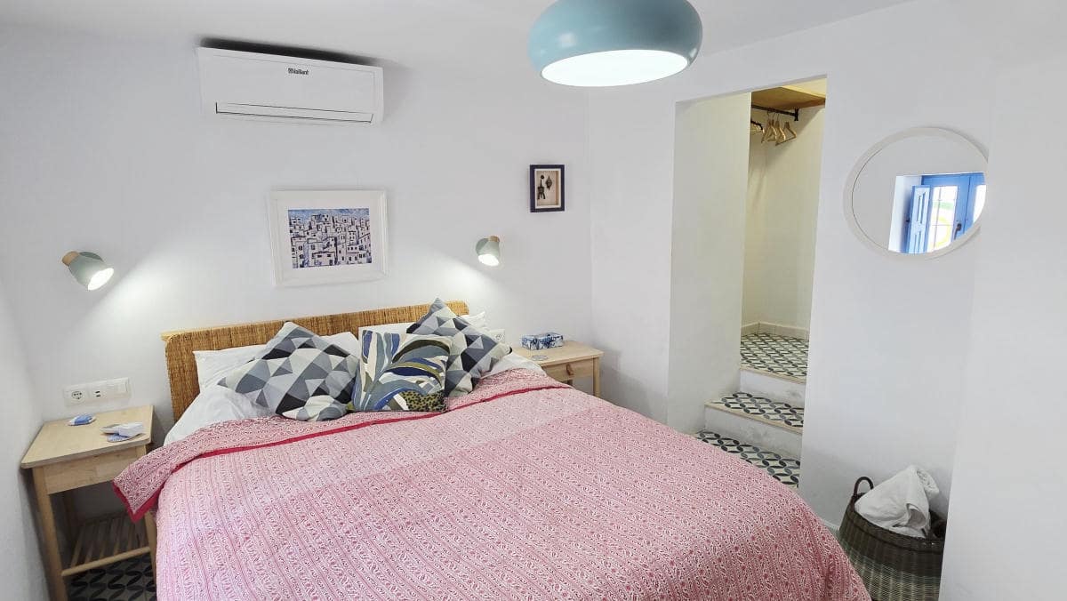 3 bedroom Townhouse for sale in Competa with pool - € 399,950 (Ref: 9770954)