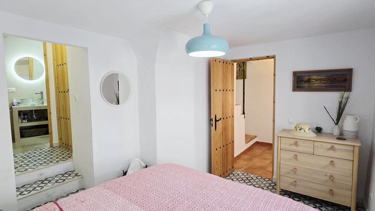 3 bedroom Townhouse for sale in Competa with pool - € 399,950 (Ref: 9770954)