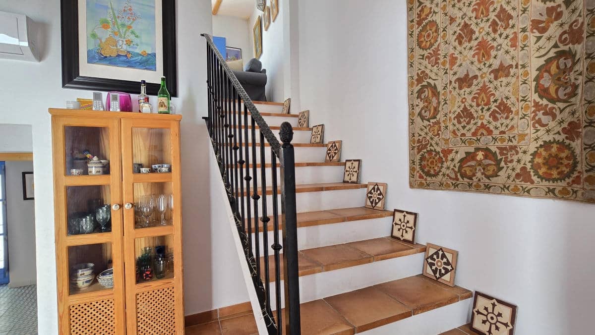 3 bedroom Townhouse for sale in Competa with pool - € 399,950 (Ref: 9770954)