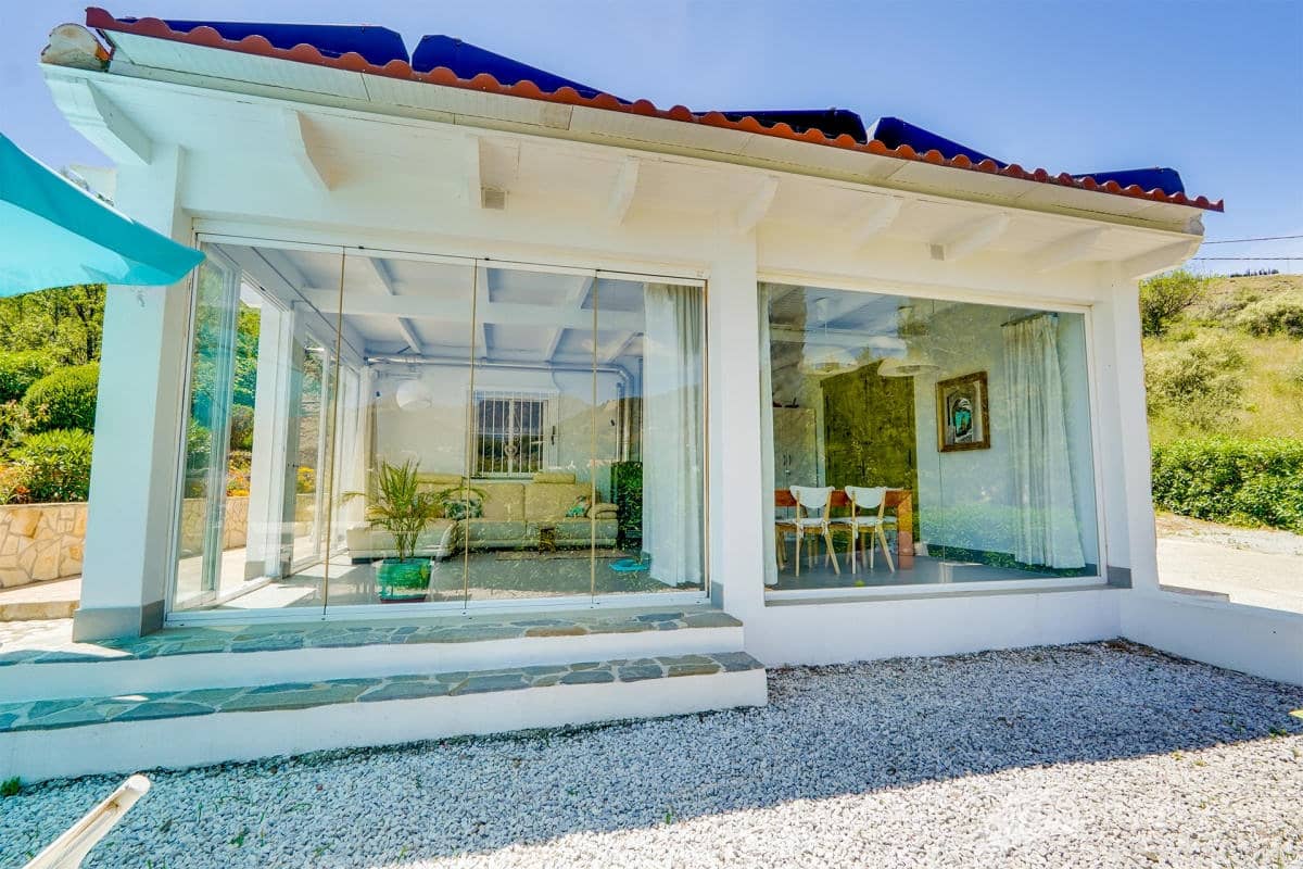 3 camera da letto Villa in vendita in Torrox con piscina - 399.000 € (Rif: 9806737)