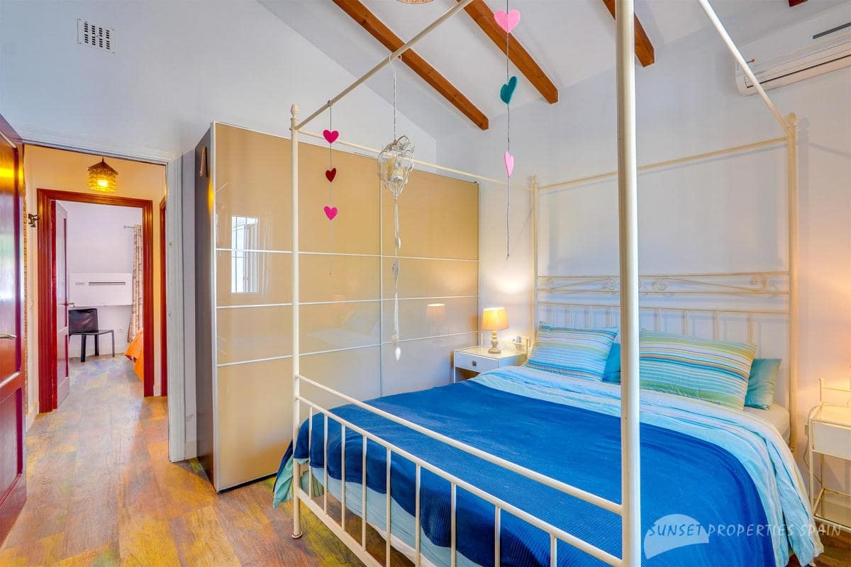 3 camera da letto Villa in vendita in Torrox con piscina - 399.000 € (Rif: 9806737)