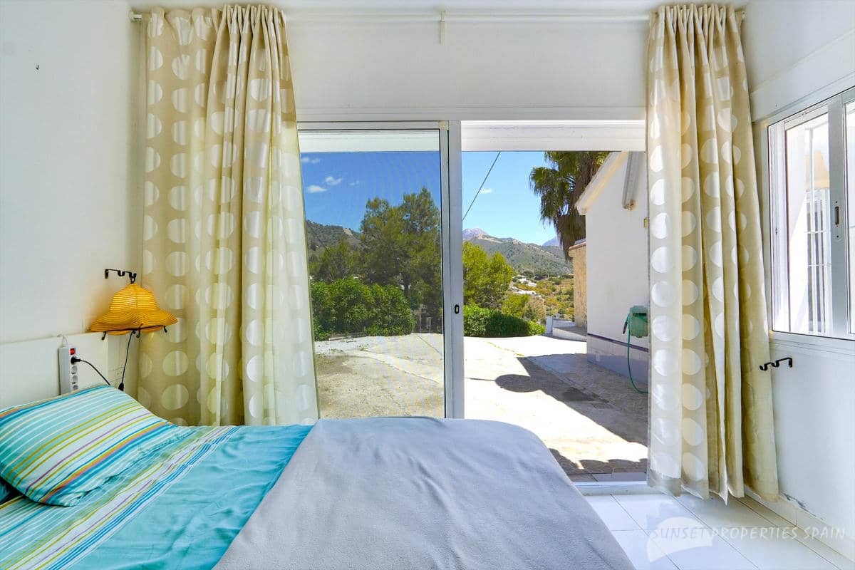 3 camera da letto Villa in vendita in Torrox con piscina - 399.000 € (Rif: 9806737)