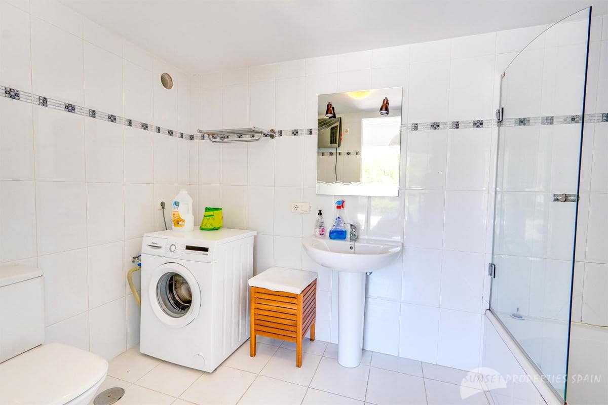 3 camera da letto Villa in vendita in Torrox con piscina - 399.000 € (Rif: 9806737)