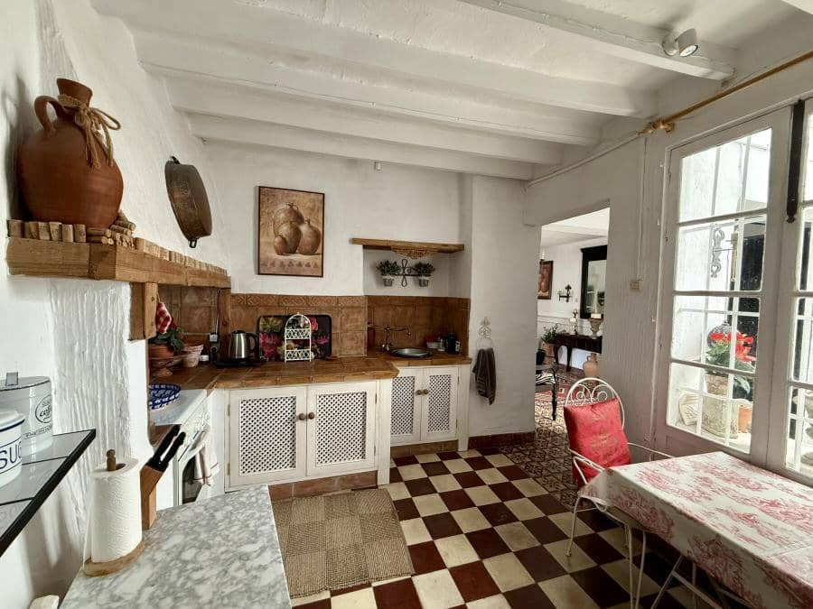 5 bedroom Townhouse for sale in Almachar - € 245,950 (Ref: 9927801)
