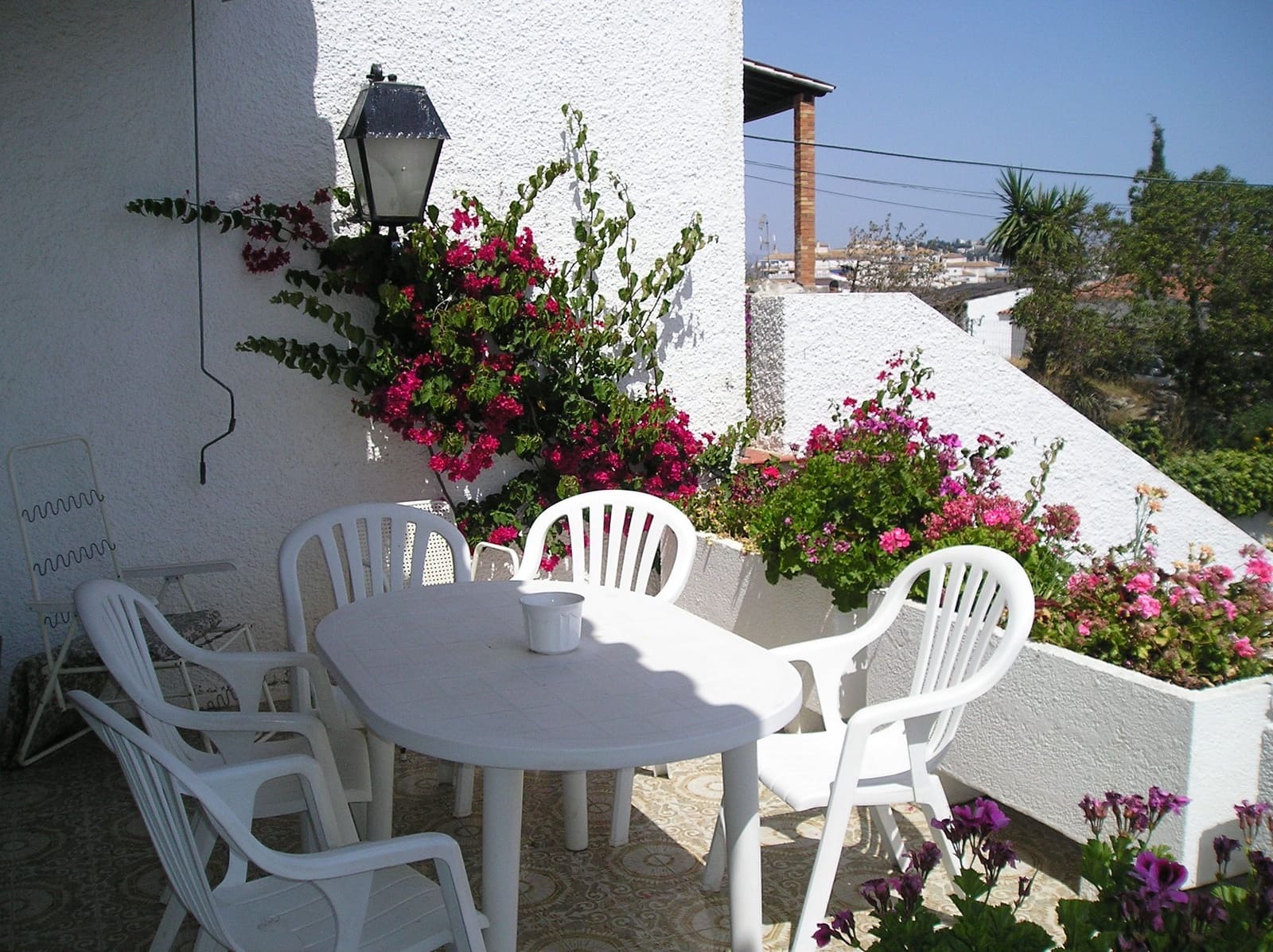 2 sovrum Hus att hyra i Almunecar med pool garage - 850 € (Ref: 1059330)