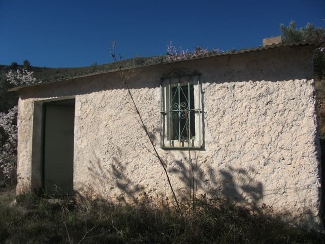 3 soveværelse Finca/Landehus til salg i El Pinar med garage - € 175.000 (Ref: 1059336)