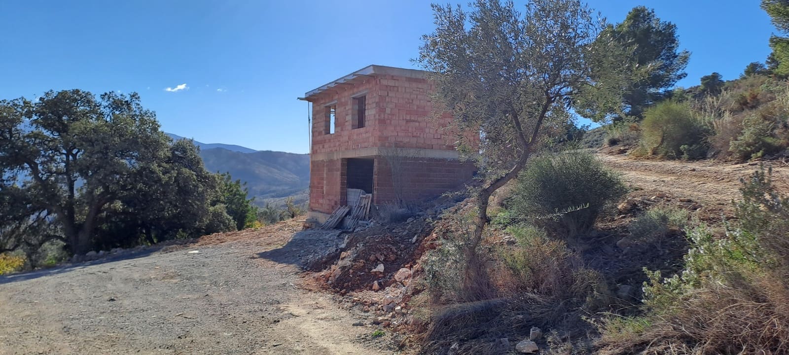 3 soveværelse Finca/Landehus til salg i El Pinar med garage - € 175.000 (Ref: 1059336)