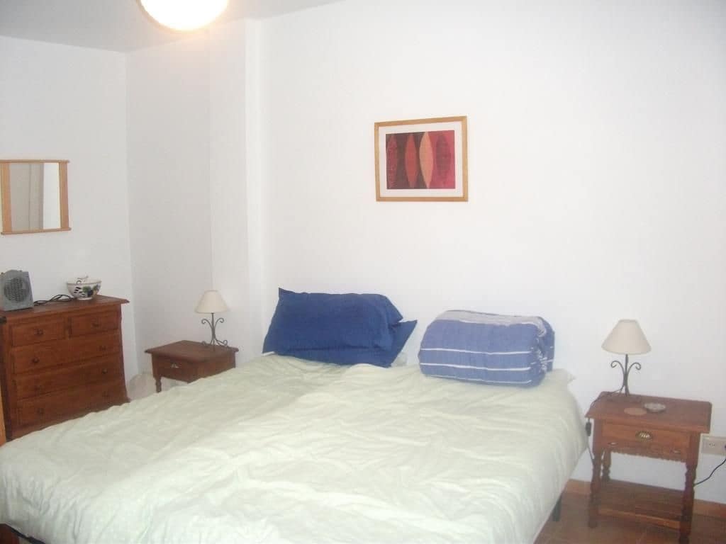 3 slaapkamer Villa voor vakantieverhuur in Lecrin met zwembad - € 250 (Ref: 1059347)