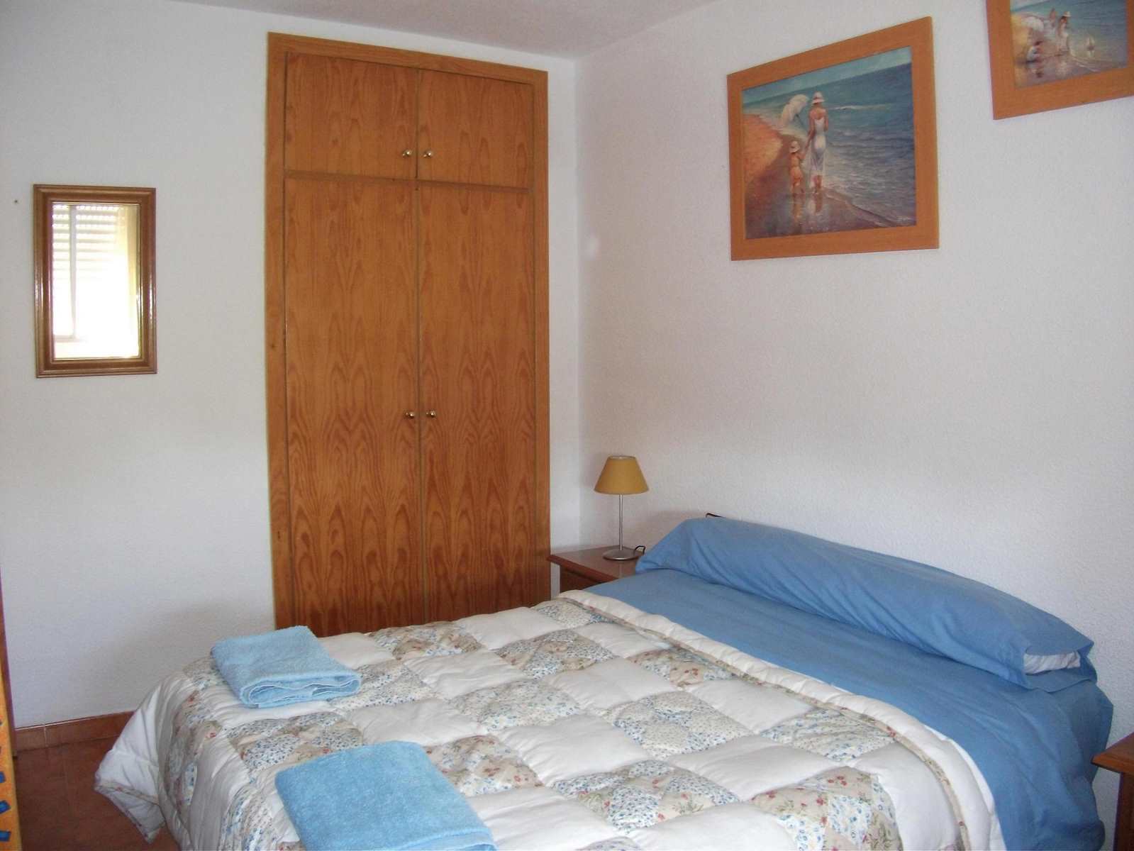   3 soveværelse   ferieLejlighed i Almunecar   med   swimmingpool   - € 150 (Ref: 1059350)