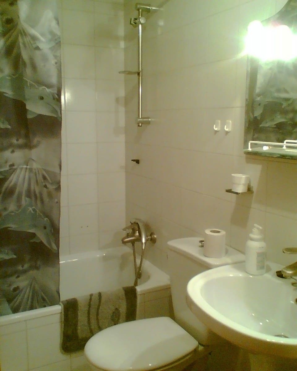   3 soveværelse   ferieLejlighed i Almunecar   med   swimmingpool   - € 150 (Ref: 1059350)