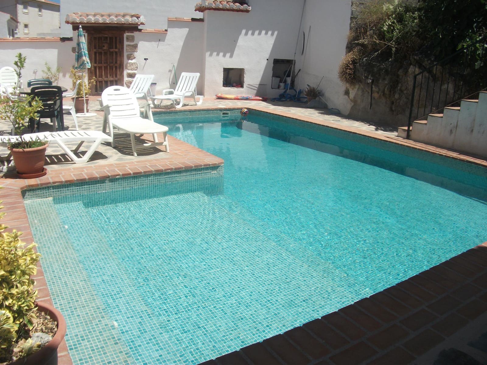 3 slaapkamer Huis voor vakantieverhuur in Pinos del Valle met zwembad garage - € 150 (Ref: 1325766)