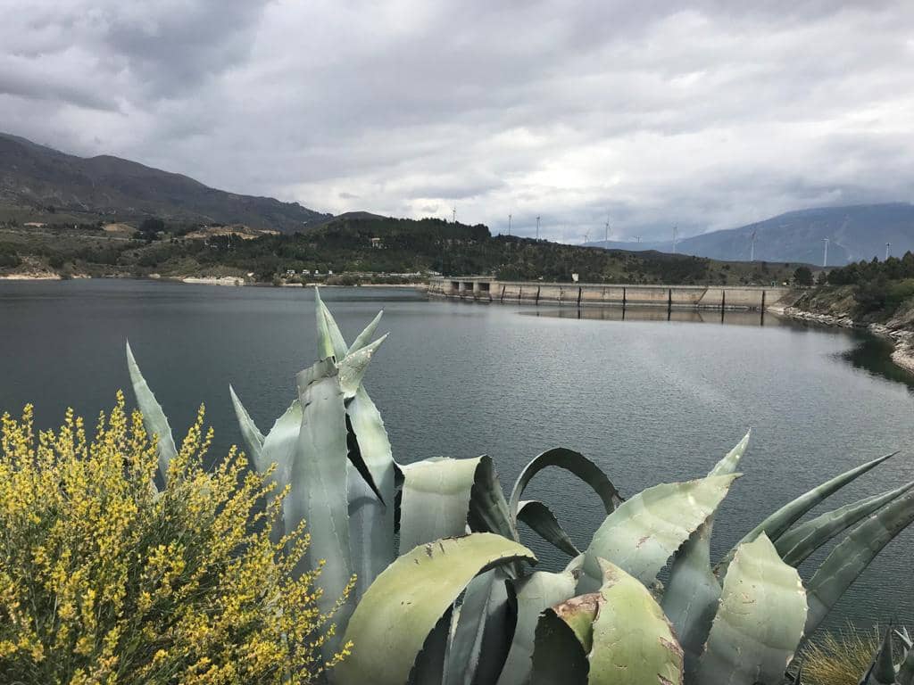 3 slaapkamer Huis voor vakantieverhuur in Pinos del Valle met zwembad garage - € 150 (Ref: 1325766)