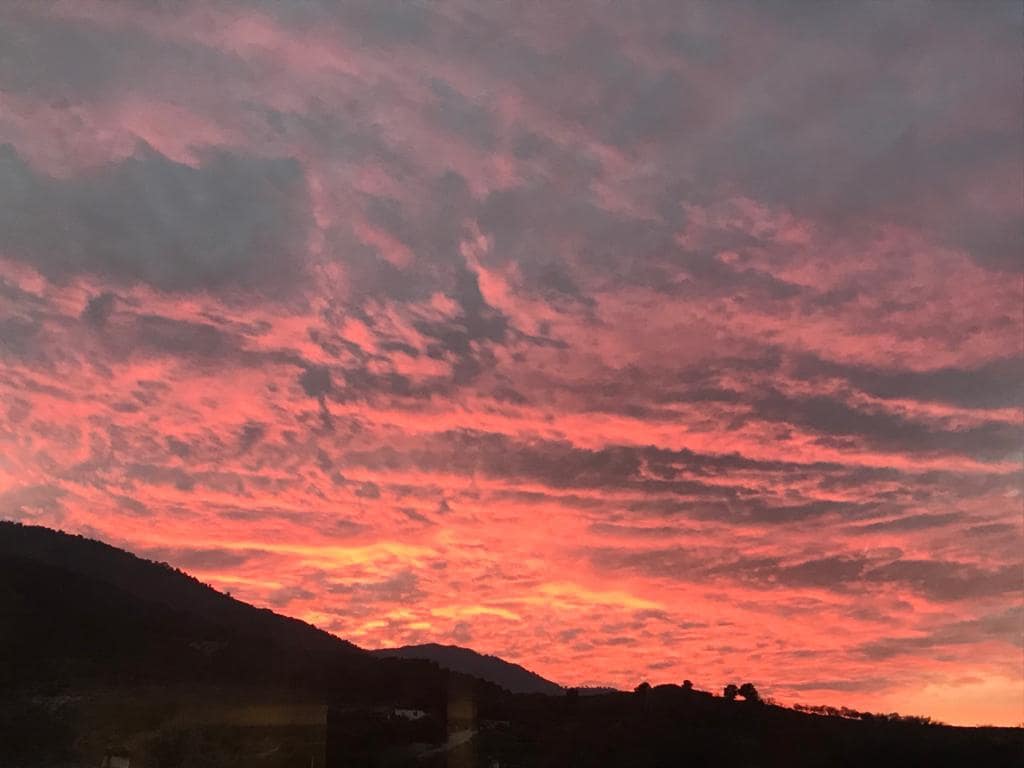 3 slaapkamer Huis voor vakantieverhuur in Pinos del Valle met zwembad garage - € 150 (Ref: 1325766)