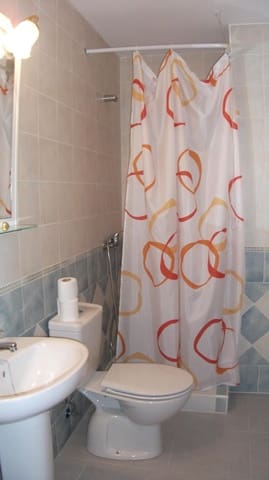 4 bedroom Townhouse for rent in Pinos del Valle, El Pinar with pool garage - € 730 (Ref: 1953785)