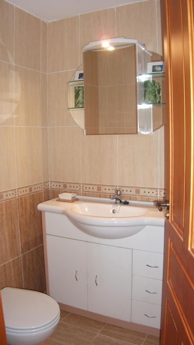 4 bedroom Townhouse for rent in Pinos del Valle with pool garage - € 730 (Ref: 1953785)