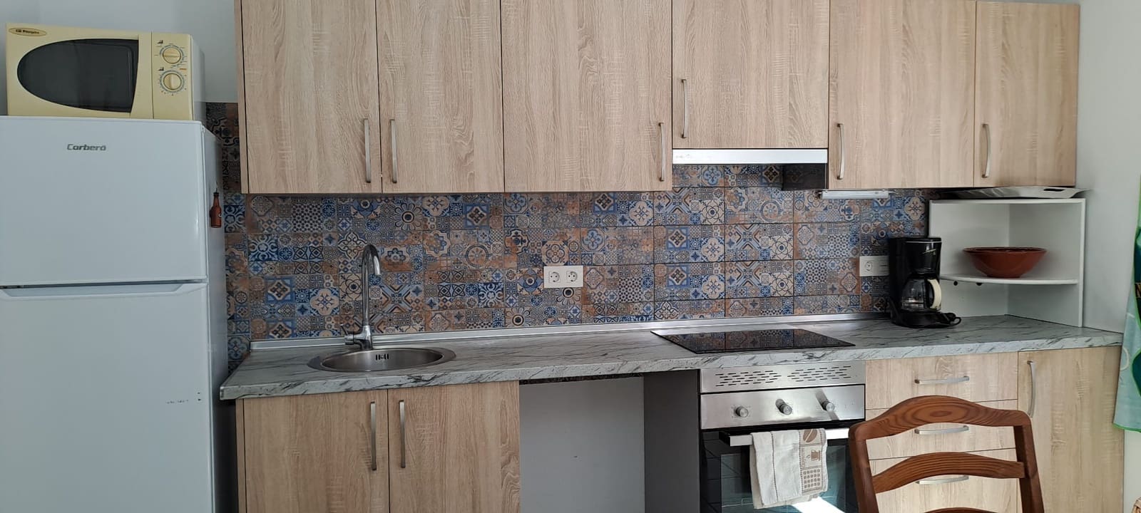 3 quarto Casa em Banda para arrendar em Pinos del Valle com piscina garagem - 675 € (Ref: 2010795)