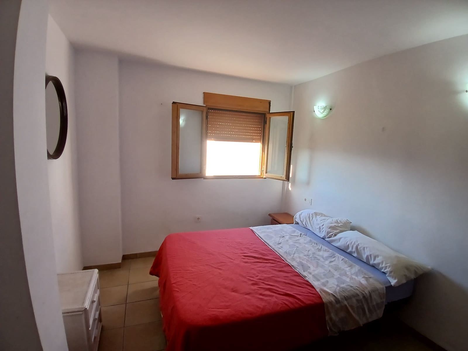 3 quarto Casa em Banda para arrendar em Pinos del Valle com piscina garagem - 675 € (Ref: 2010795)