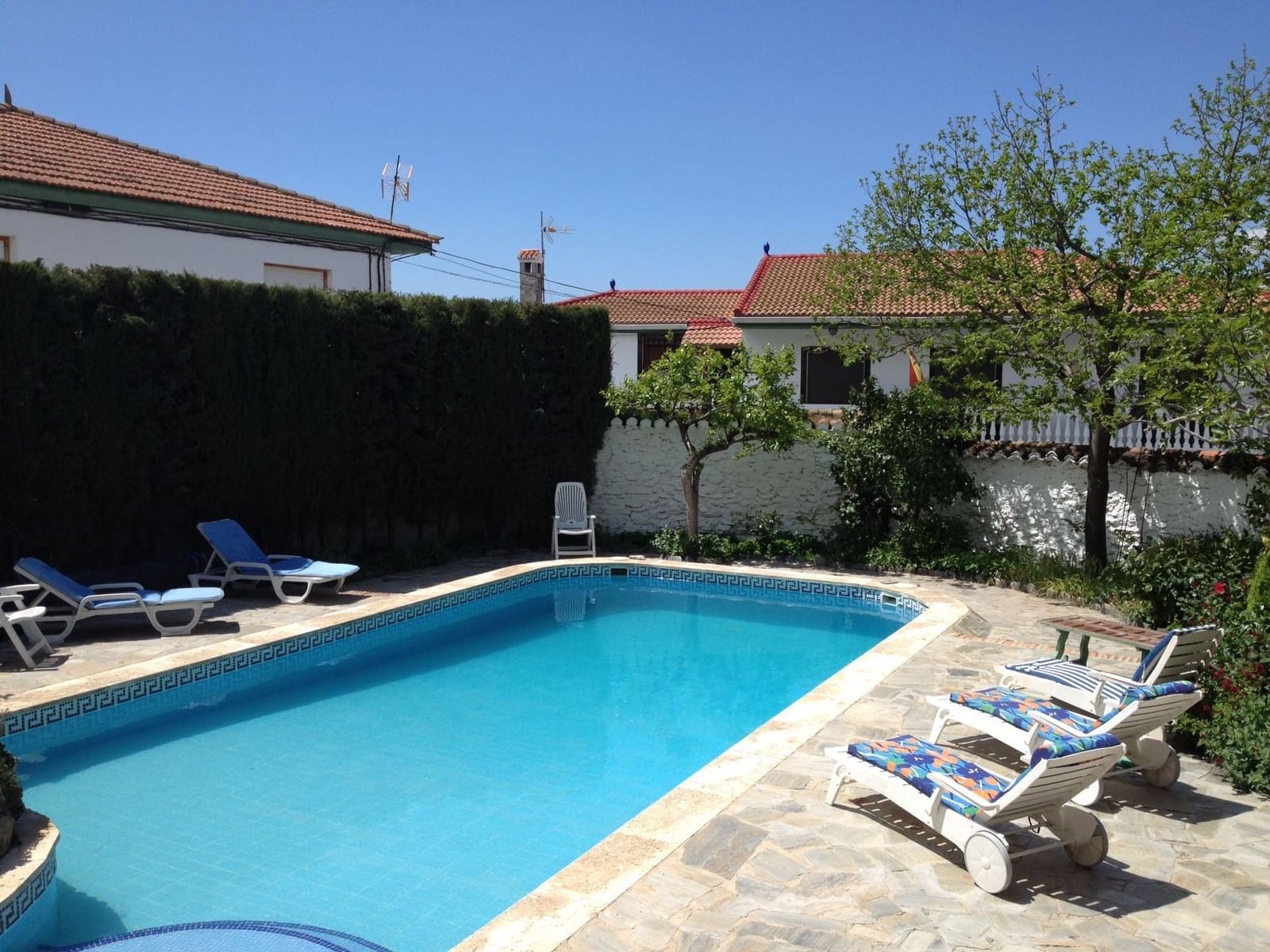 3 quarto Casa em Banda para arrendamento para férias em Acequias com piscina - 200 € (Ref: 5324794)