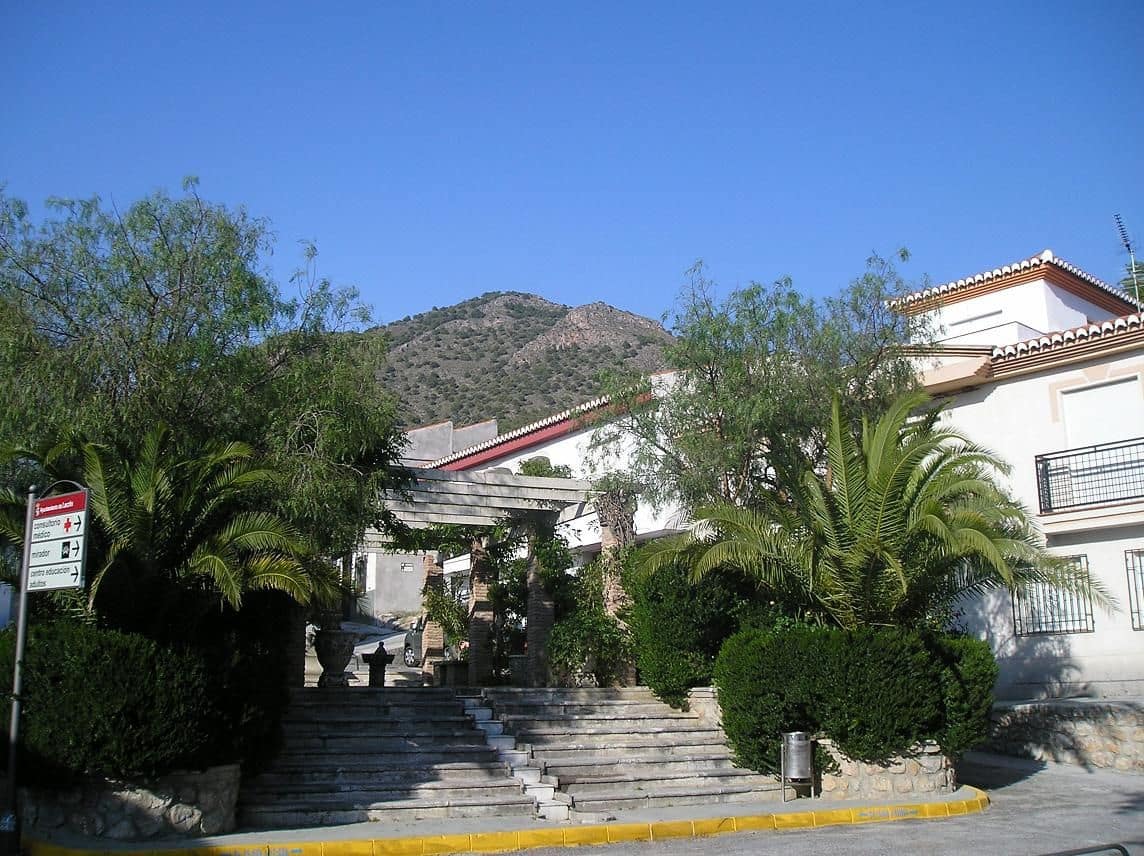 3 quarto Casa em Banda para arrendamento para férias em Acequias com piscina - 200 € (Ref: 5324794)