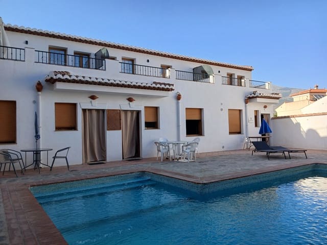 21 chambre Chambres d'Hôtes/B&B à vendre à Pinos del Valle, El Pinar avec piscine garage - 1 250 000 € (Ref: 5957103)