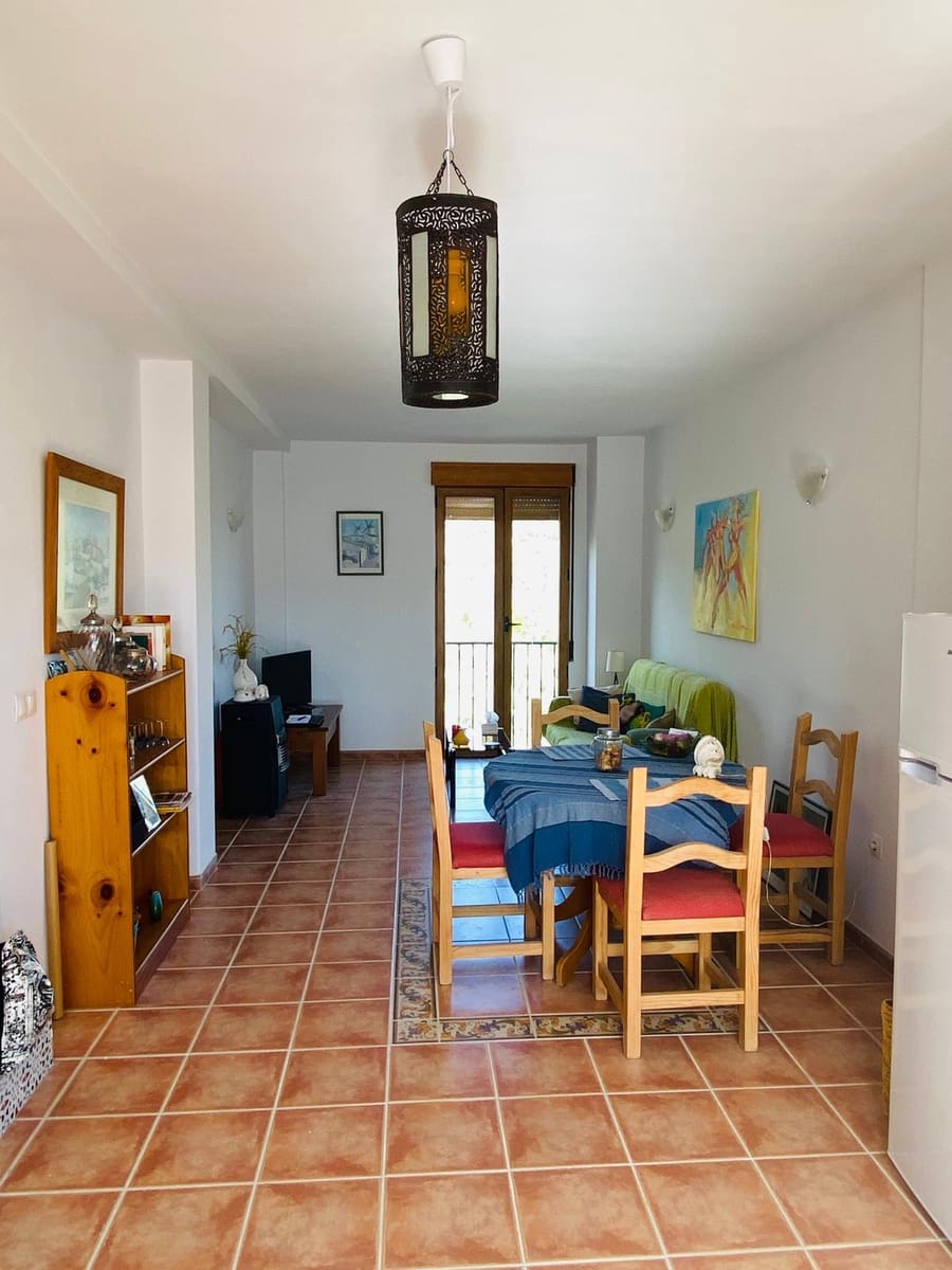 2 soverom Hus til salgs i Pinos del Valle med svømmebasseng garasje - € 150 (Ref: 6118555)