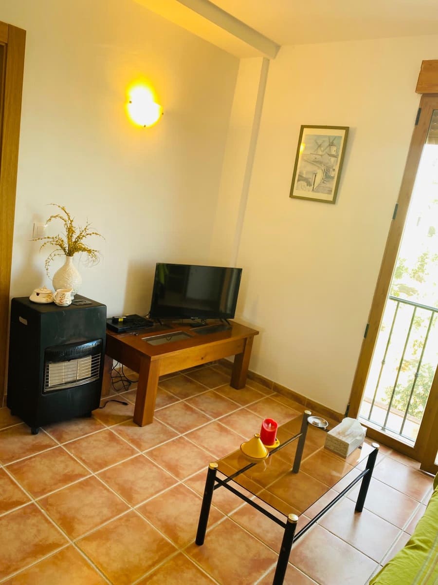 2 soverom Hus til salgs i Pinos del Valle med svømmebasseng garasje - € 150 (Ref: 6118555)