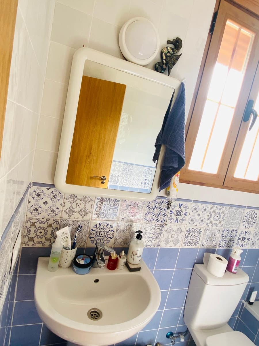 2 soverom Hus til salgs i Pinos del Valle med svømmebasseng garasje - € 150 (Ref: 6118555)